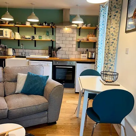 Handy For District, Detached Casa de Férias